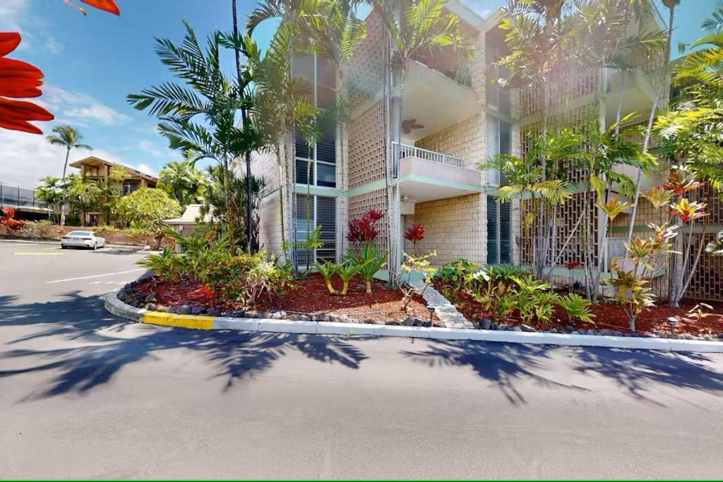 Cozy 1 Bdrm Condo At Ali'I Villas Кайлуа Кона Екстериор снимка